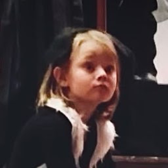 Meet your Posher, Foley - Picture 1 of 1